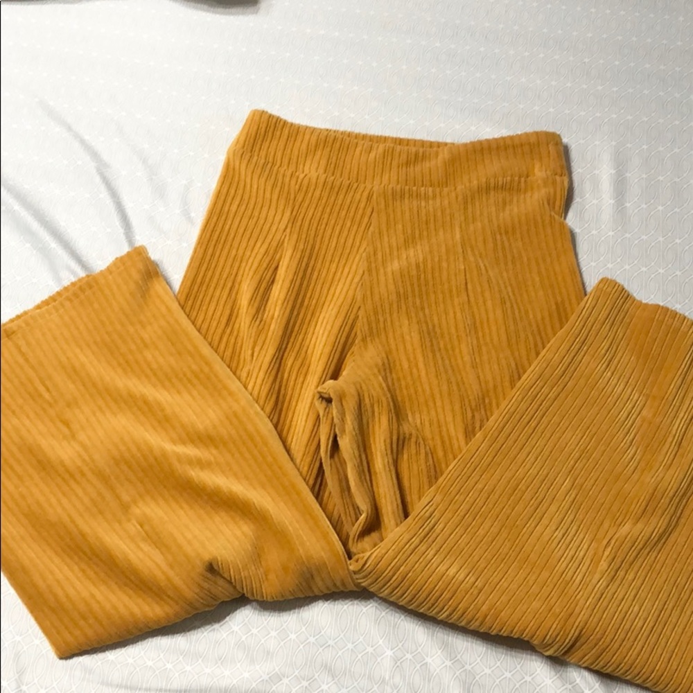 Flowy pants